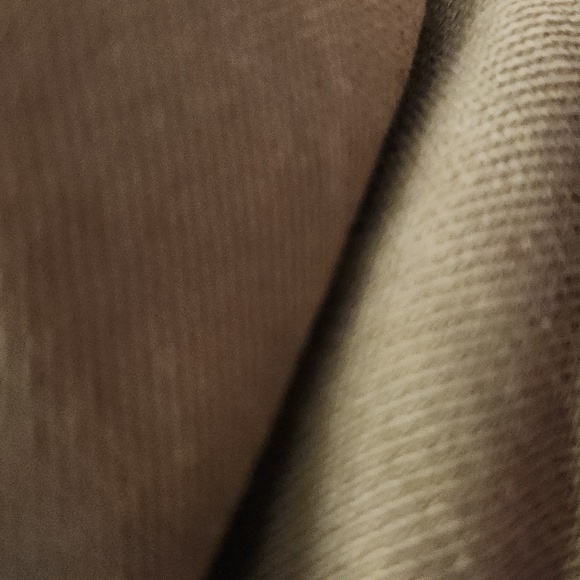 Cute cute sweatshirt with design on front and back. Amuse brand - Picture 2 of 2